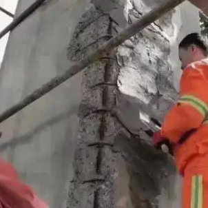 扎兰屯梁板柱楼梯空洞蜂窝剥落露筋等表面破损修补用高强聚合物修补砂浆